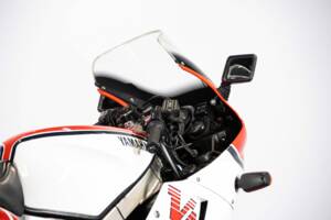 Immagine 18/50 di Yamaha RZV 500 R (1985)
