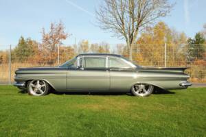 Bild 4/39 von Chevrolet Impala Sport Coupe (1959)