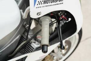 Bild 7/50 von Honda RS 250 RF (1993)