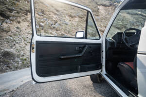 Bild 34/58 von Volkswagen Golf I GTI 1.6 (1982)