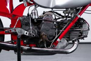 Image 20/50 of Moto Guzzi DUMMY (1948)