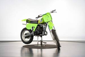 Image 6/40 de Kawasaki KX 250 (1980)