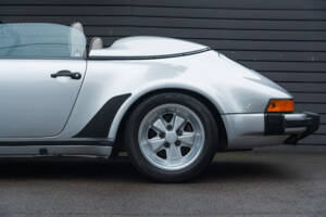 Bild 5/53 von Porsche 911 Speedster 3.2 (1989)