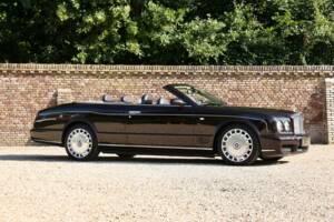 Image 48/50 de Bentley Azure (2008)