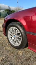 Bild 45/57 von BMW 320i (1993)