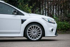 Image 11/50 of Ford Focus RS (2010)