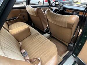 Image 68/88 of Audi 100 LS (1970)