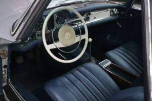 Bild 16/45 von Mercedes-Benz 280 SL (1968)