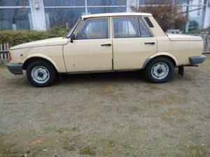 Image 3/48 de Wartburg 1.3 (1990)
