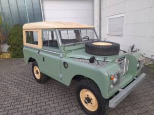 Immagine 14/29 di Land Rover 88 (1974)