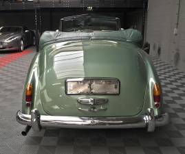 Image 7/50 de Bentley S3 Mulliner Park Ward DHC (1963)
