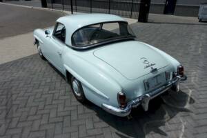 Image 18/43 of Mercedes-Benz 190 SL (1957)