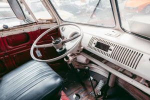 Bild 100/116 von Volkswagen T1 Brasil 1.6 (1973)