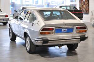 Bild 9/25 von Alfa Romeo Alfetta GTV 2.0 L (1980)