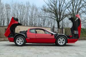 Obraz 11/50 pojazdu Ferrari 512 BBi (1982)