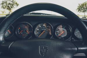 Image 99/104 of Porsche 911 Carrera RS (1995)
