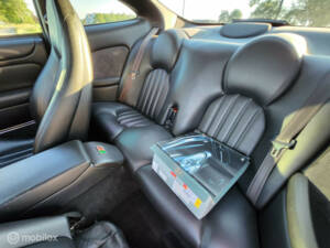 Image 29/35 of Jaguar XKR (1998)