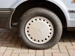 Bild 38/50 von Ford Escort 1.3 (1986)