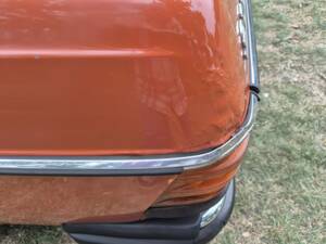 Image 34/41 of Mercedes-Benz 200 D (1981)