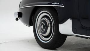 Image 15/15 de Mercedes-Benz 190 SL (1960)