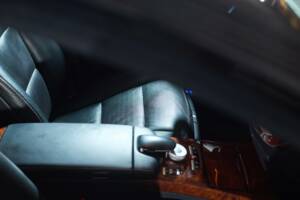 Image 33/128 de Mercedes-Benz S 500 BlueEFFICIENCY (2011)