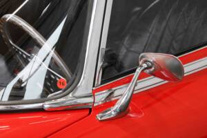 Bild 42/44 von Jaguar E-Type (2+2) (1969)
