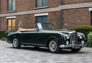 Bild 3/33 von Bentley S1 DHC Park Ward (1956)