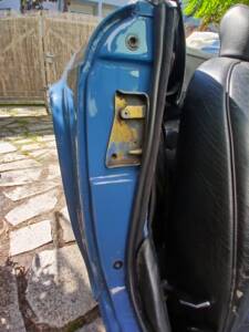 Image 27/51 of Triumph TR 6 (1975)