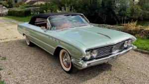 Image 5/50 of Buick Electra 225 Convertible (1962)