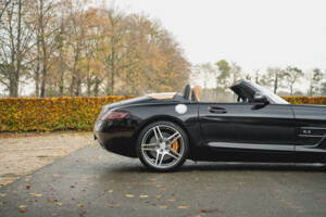 Image 89/100 de Mercedes-Benz SLS AMG Roadster (2011)