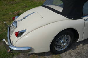 Immagine 27/58 di Jaguar XK 150 3.4 S OTS (1958)