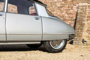Bild 26/50 von Citroën DS 20 (1974)
