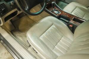 Immagine 26/50 di Audi A8 4.2 quattro (1995)
