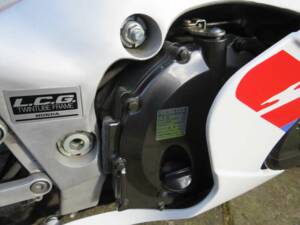 Bild 20/39 von Honda CBR 400 RR (1992)