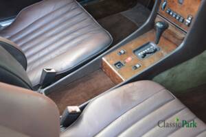 Image 38/47 de Mercedes-Benz 560 SL (1986)