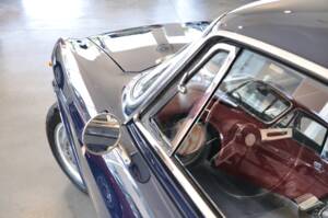 Bild 13/33 von Alfa Romeo Giulia 1300 GT Junior (1971)