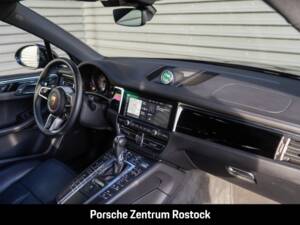 Image 17/31 de Porsche Macan S (2020)