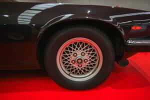 Image 16/16 of Jaguar XJ-S 3.6 (1988)