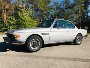 Image 2/20 of BMW 3.0 CS (1975)