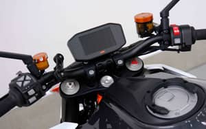 Image 67/83 of KTM 1290 Super Duke R (2018)