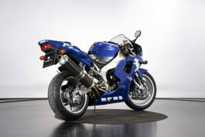 Immagine 4/50 di Yamaha YZF 1000 R1 (1998)
