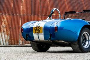 Image 19/33 of AC Cobra 427 (1965)