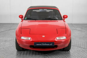 Immagine 50/50 di Mazda MX-5 1.8 (1995)