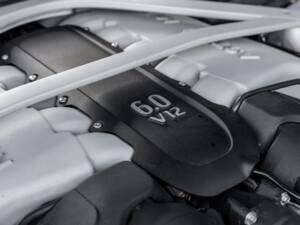 Bild 71/79 von Aston Martin DB 9 GT Volante (2017)