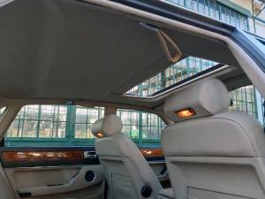 Image 25/29 of Jaguar Sovereign 3.6 (1988)