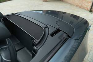 Image 33/50 of Mercedes-Benz SL 500 (2001)