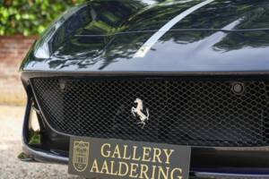 Image 21/50 of Ferrari 812 Superfast (2020)