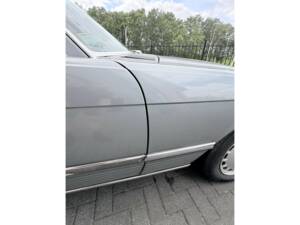 Image 14/50 de Mercedes-Benz 560 SL (1988)