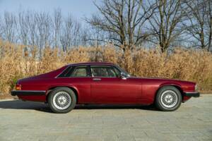 Image 5/50 de Jaguar XJ-S 3.6 (1988)