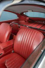 Image 34/50 of Jaguar E-Type 4.2 (1965)